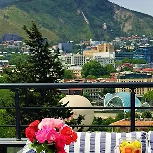 Otel Bricks, Tiflis