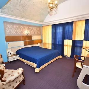 Otel Chao ***